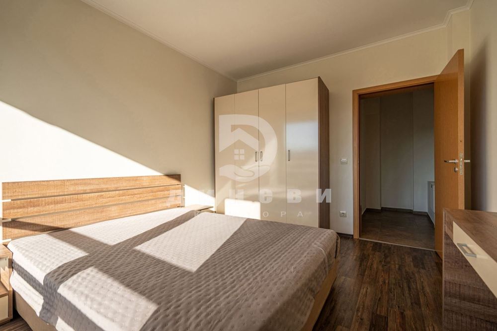 Двустаен апартамент в Каршияка