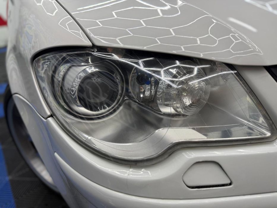 Polish Reconditionare Faruri cu folie de protectie