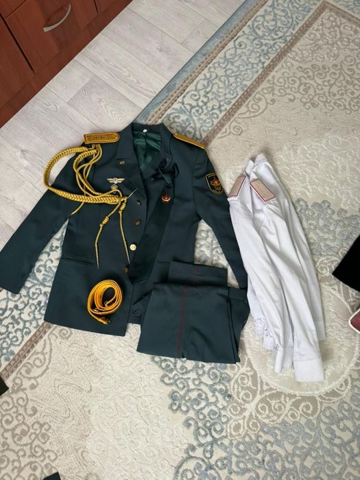 Военый форма размер 50