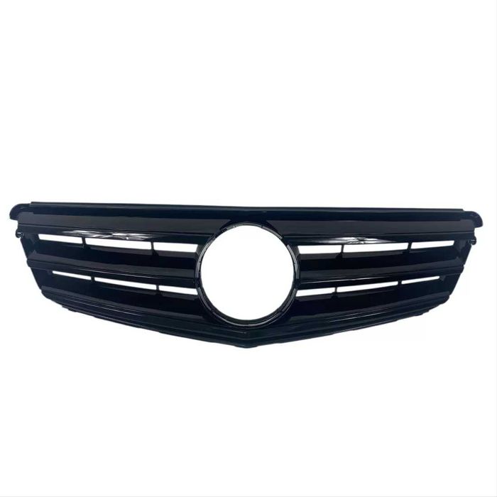 Решетка Mercedes W204 (2007-2011) - черна гланц