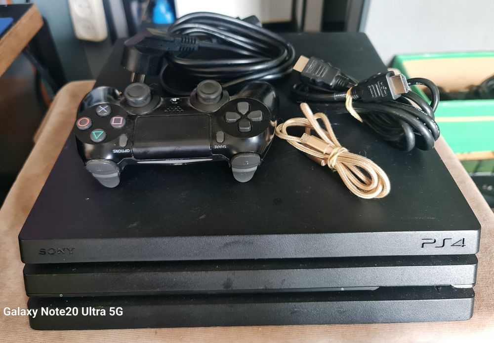 Sony Playstation 4 Pro 1Tb