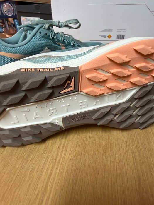 Nike marimea 36,5 noi