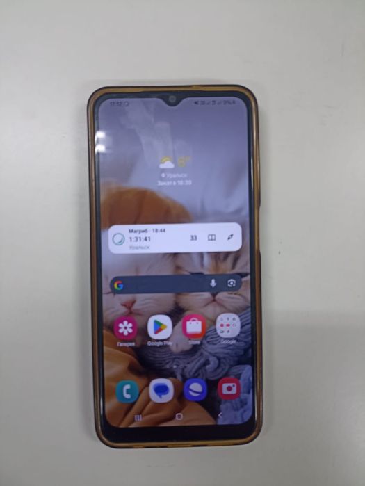 Телефон самсунг в отличном состоянии