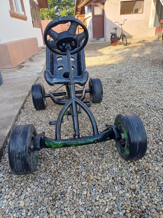 Salut vând cart folosit