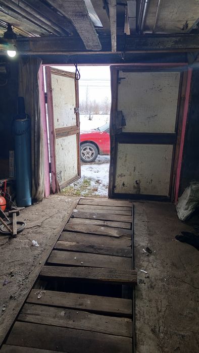 Продам гараж 7 район