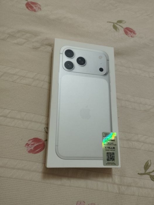 Iphone 17 pro max 256 tali engi ochilmagan