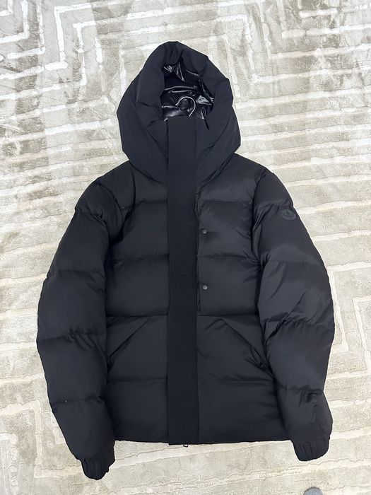 Moncler Madeira Hooded Short Down Jacket