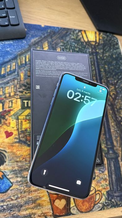 iPhone 11 Pro Max 64GB Silver – Funcțional 100%,, liber rețea