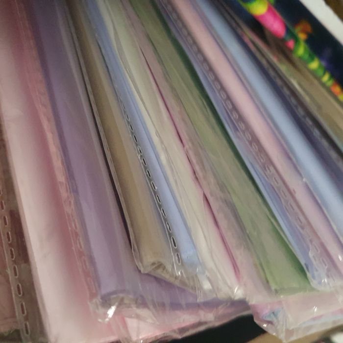 Бумага пленка упаковочная для цветов и подарков