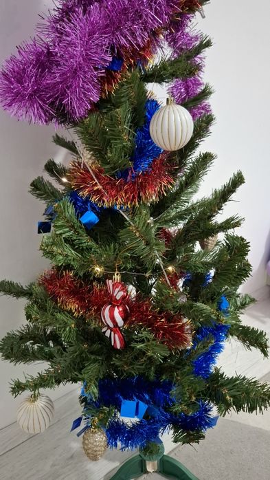 Продам ёлку ёлка