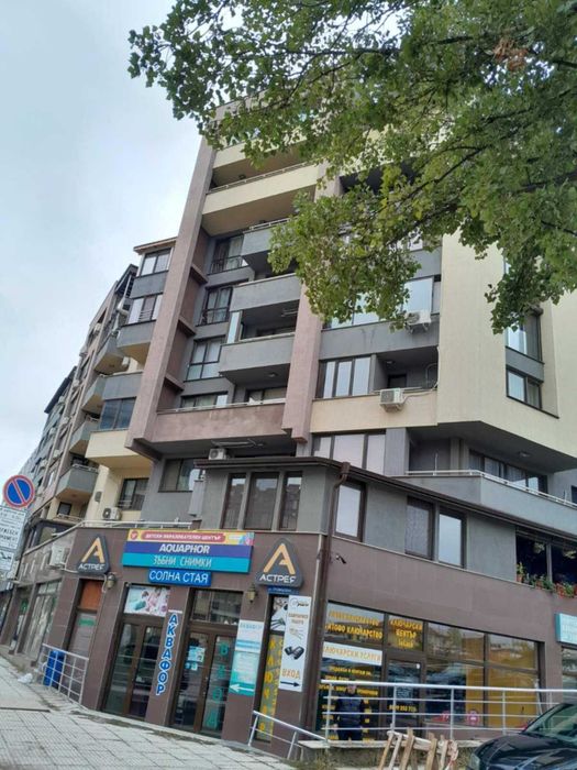 Продавам Фризьорски салон в гр. София, ж.к. Овча Купел 2