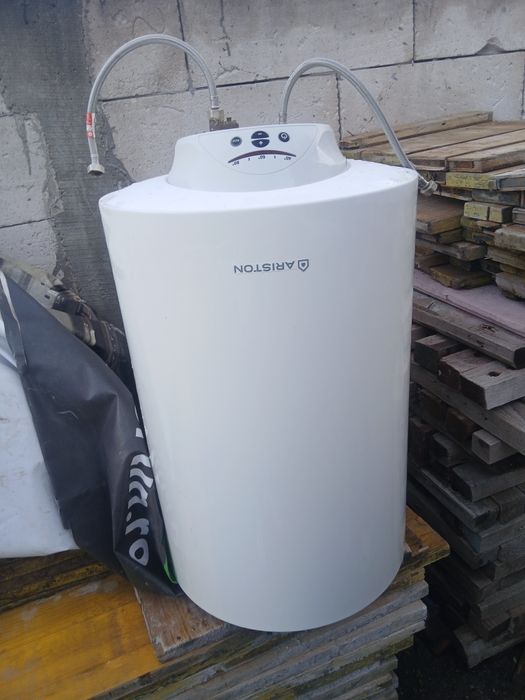 Boiler Electric Ariston