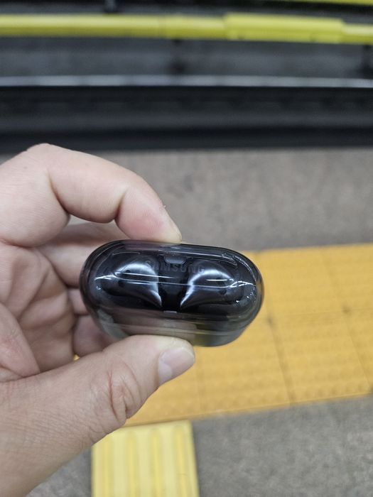 Наушники Samsung buds