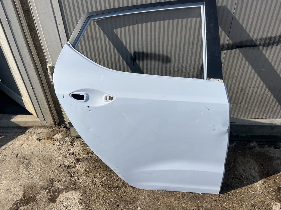 2 броя задна дясна врата Hyundai i10 2 (2013-2022)
