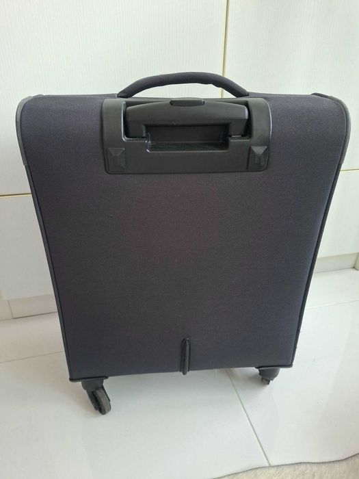 Куфар cabin size Amerikan turister spinner 55/20