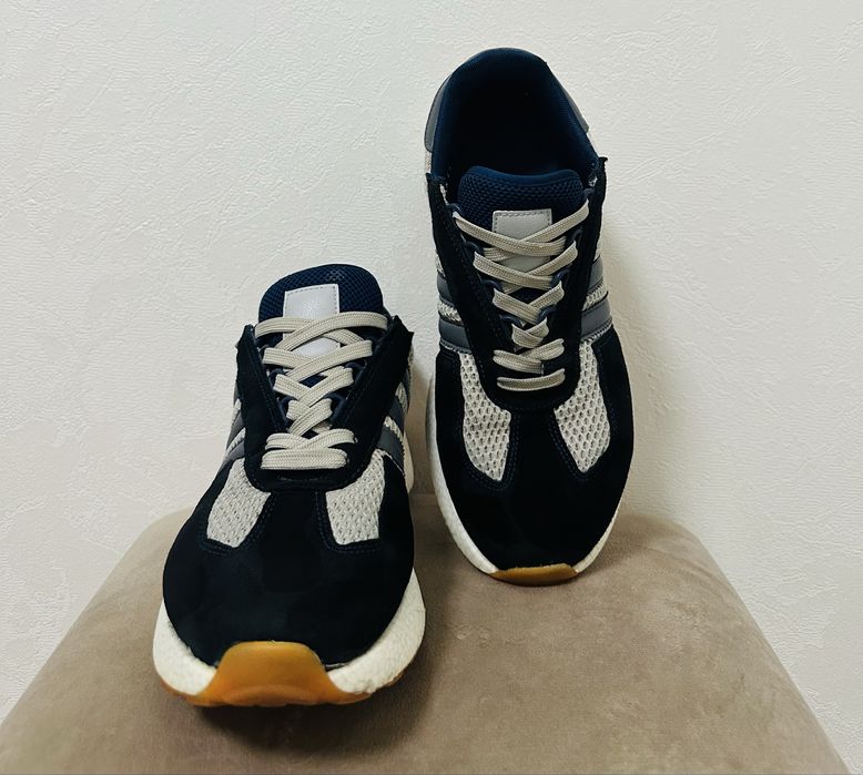 Эркаклар красовкаси ADIDAS брендидан. Мужская красовка от ADIDASA