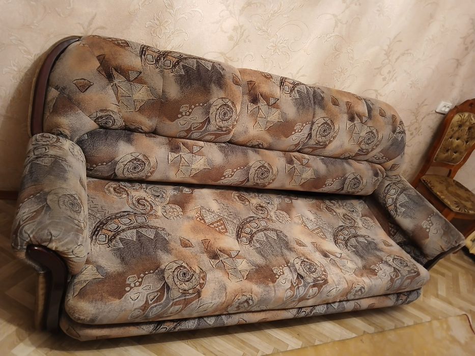 Диван бесплатно можете забрать