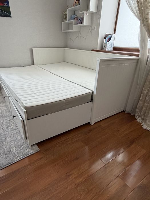 Продам кровать ИКЕА HEMNES