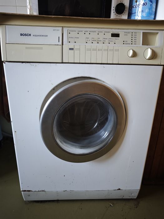 Пералня BOSCH работеща