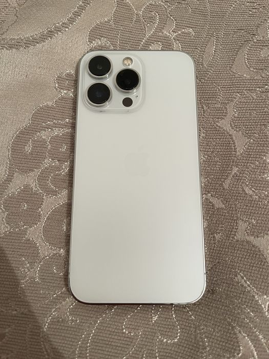 Продаю  iPhone 13 Pro.