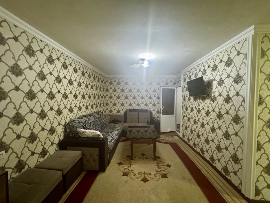 2х комнатная квартира, на 2 этаже. Вокзал