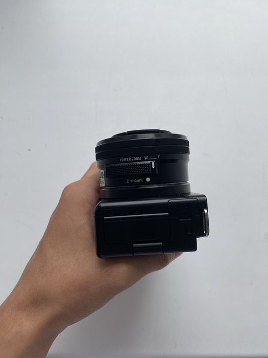 Камера Sony ZV-E10