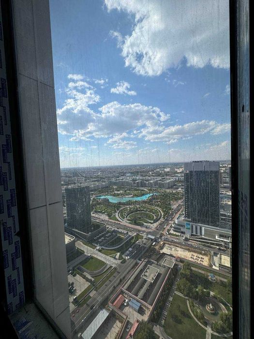НОВОСТРОЙКА ЖК "Nest one" Этаж: 33 Этажность: 51 Вид на парк :92.5кв.м