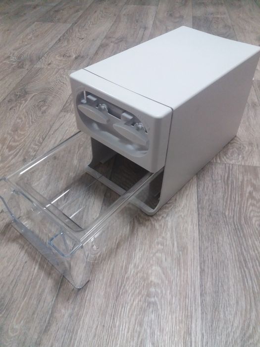 Приспособление для заморозки льда