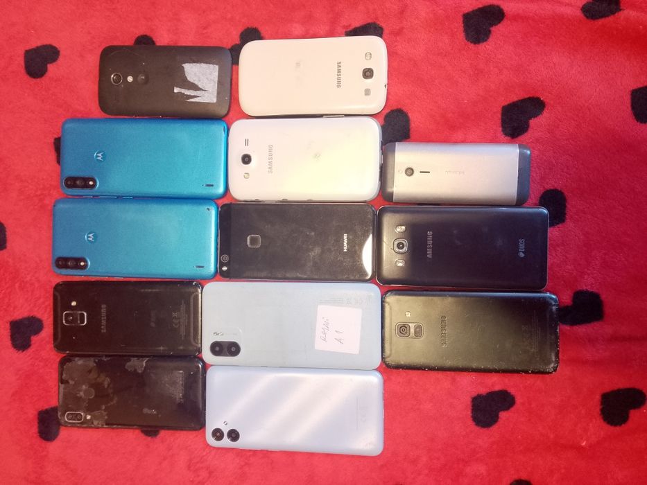 Telefoane pentru piese sau reparat