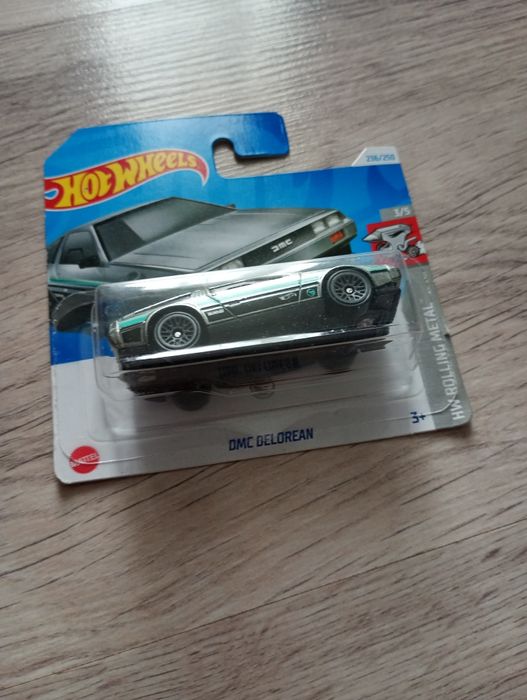 Mașinuță hotwells limited edition tresure hunt in cantitate foarte mica