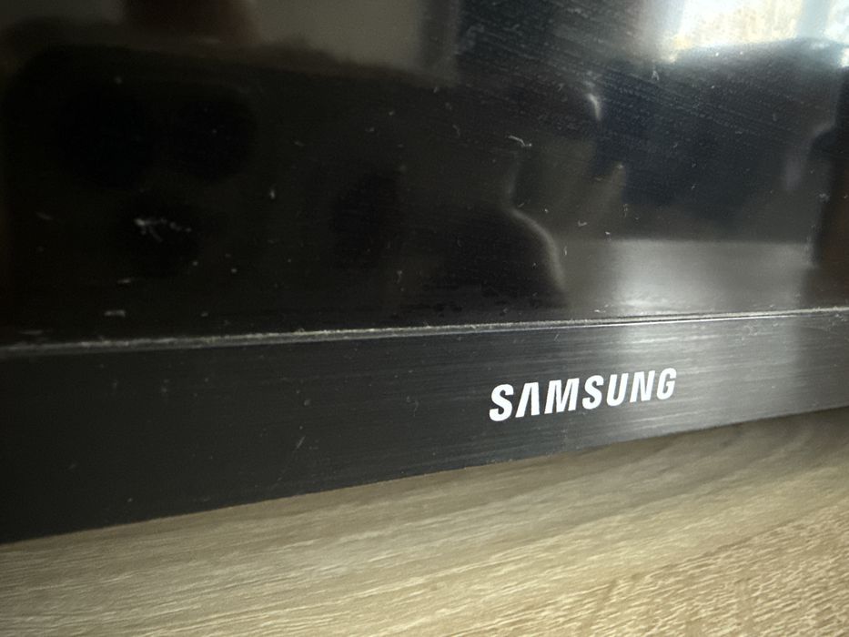 Телевизор Samsung