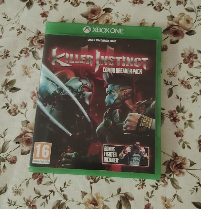Vând killer instinct pe Xbox one