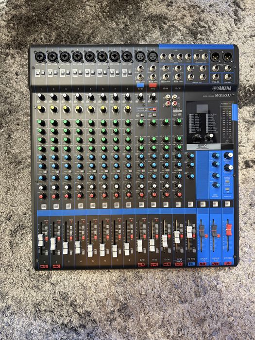 Yamaha MG16XU mixer analog cu procesor efecte 16 canale