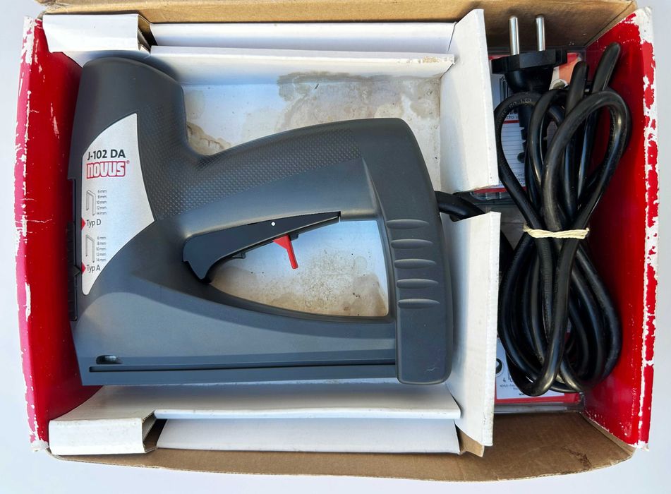 NOVUS J-102 DA - Електрически такер