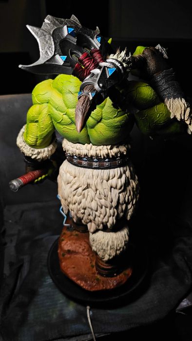 Statueta pictata manual Thrall World of Wacraft. Figurina, Miniatiura