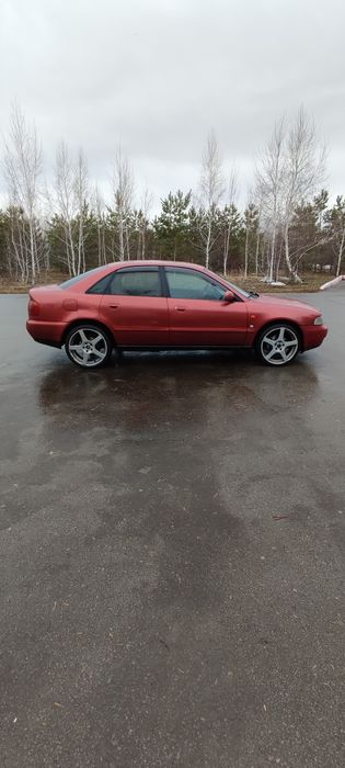 Ауди А4 2.6 автомат