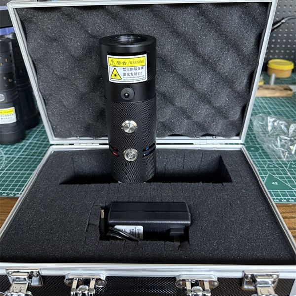 Laser , aprinzator laser ultra puternic