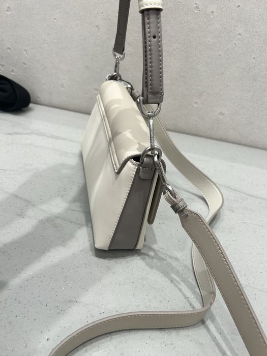 Чанта Calvin Klein