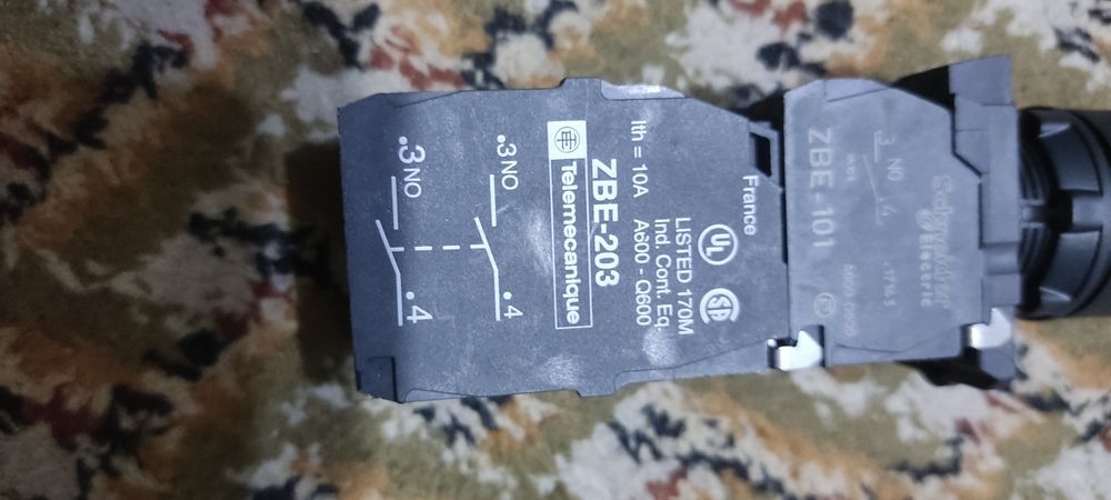 Выключатель станочный