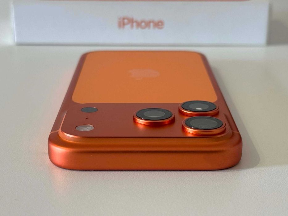 Бартер! Гаранция! Като НОВ! iPhone 17 Pro Cosmic Orange (Oранжев) 78 Цикъла.