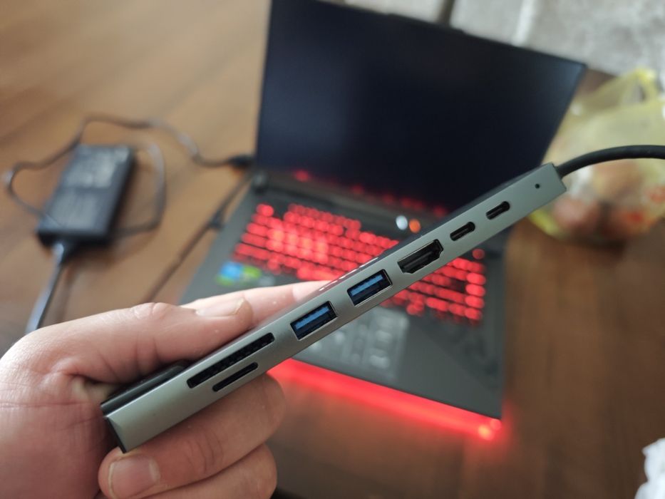 Игровой ноутбук Asus ROG STRIX
