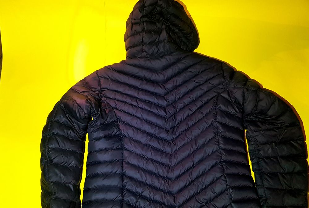 Peack Perfomance   пухено  яке