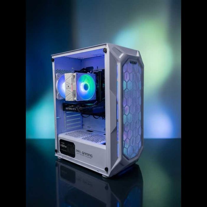 PC Gaming Ryzen 5 / 32 Gb Ram / RTX 5050 ! NOU + Garantie !
