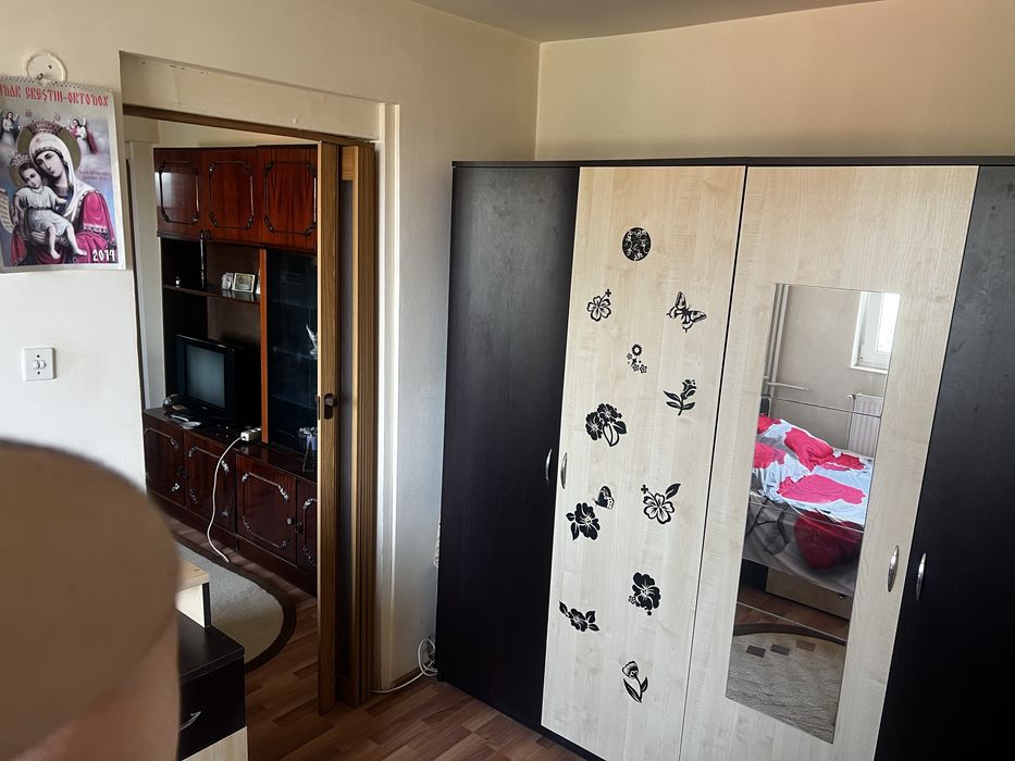 Inchiriez apartament 2 camere