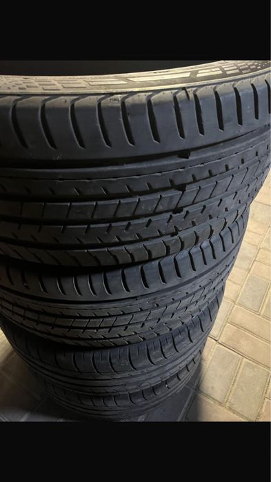 Летние шины 235/45/R18