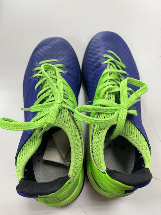 Детски спортни обувки