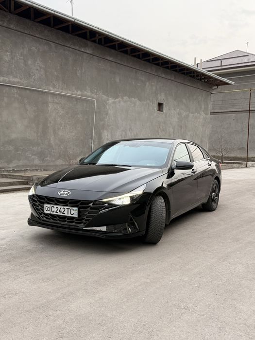 Продается hyundai elantra 2021