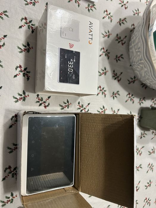 Termostat inteligent Avatto