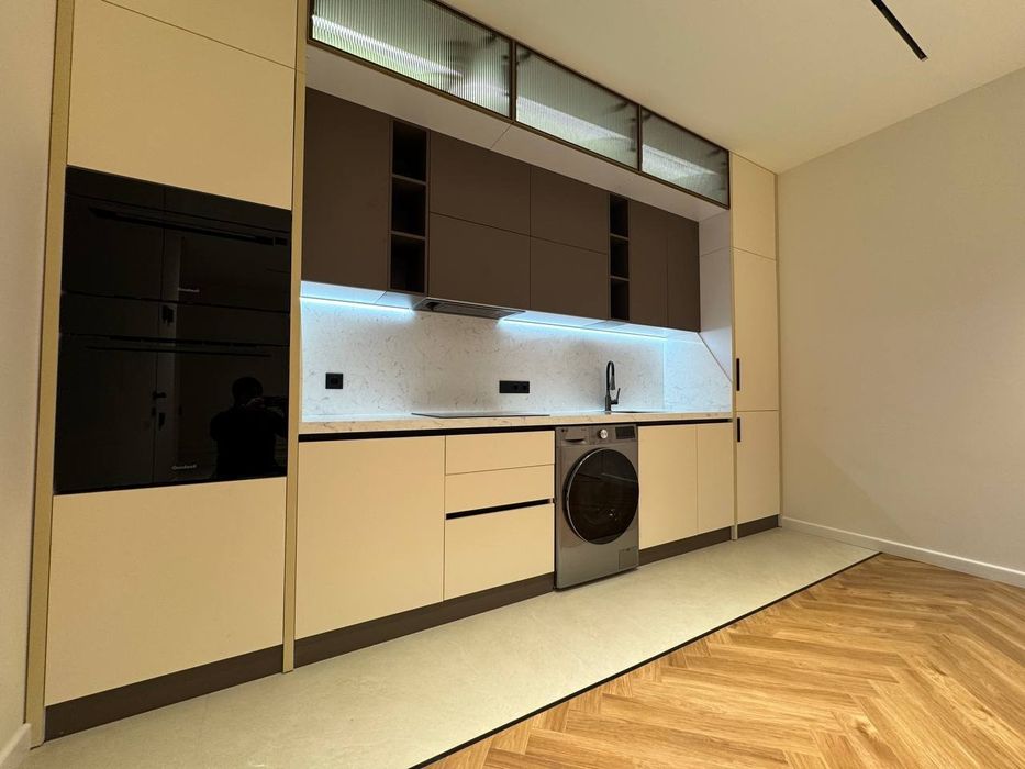 СРОЧНО!ПРОДАЁТСЯ 2/10/25 квартира в ЖК "Akay City"
Мирзо-Улугбекский р