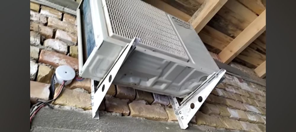 Konditsioner ustanovka Кондиционер установка